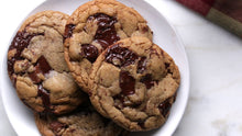 Load image into Gallery viewer, Refersion Chocolate Chip Cookies
